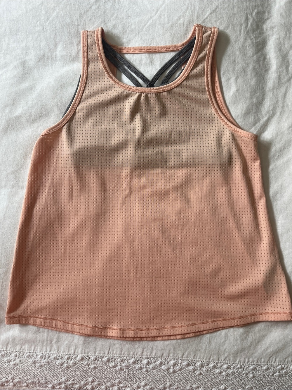 Idealogy Peach Mesh Athletic Top with Grey Built-In Bra, Size Medium